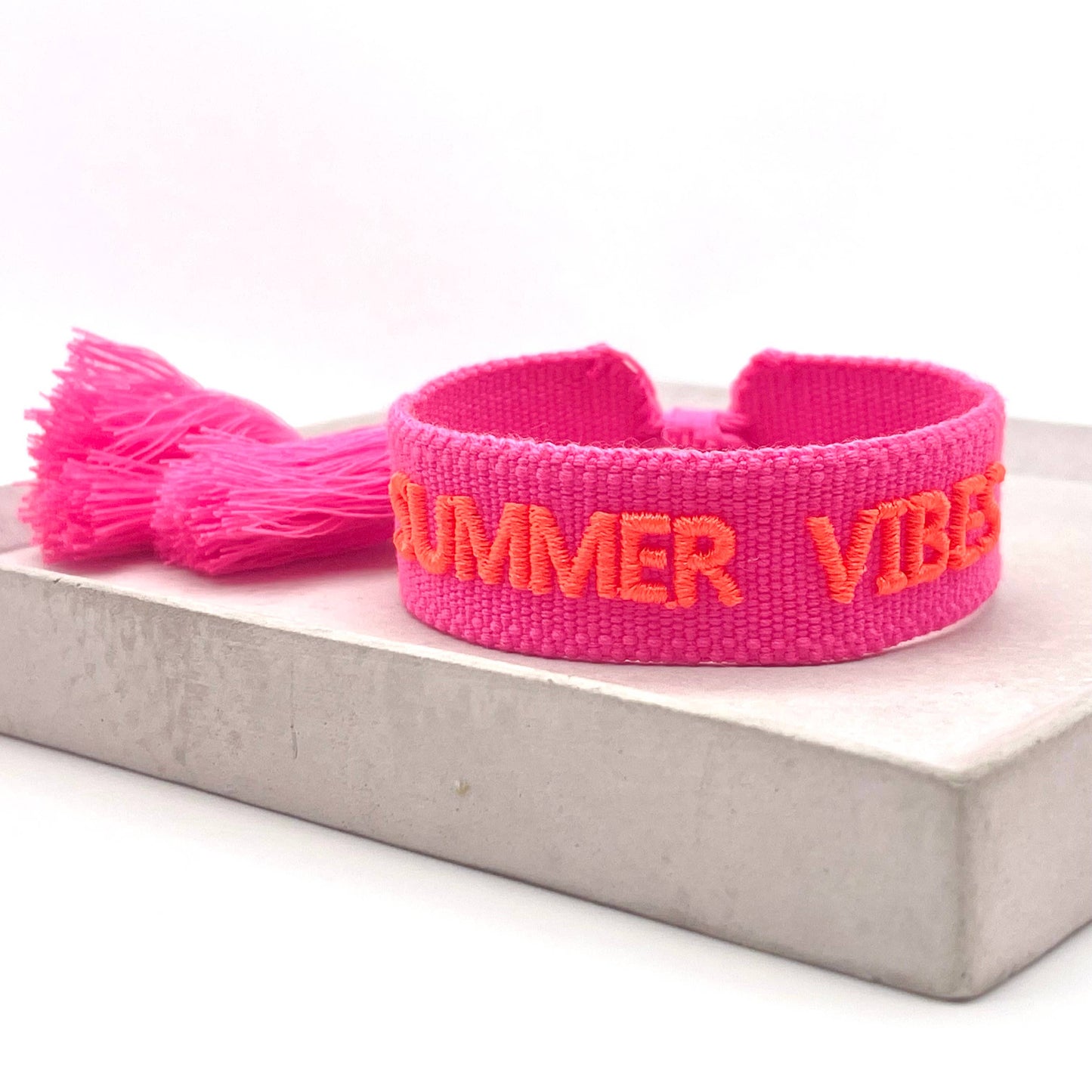 🌴 SUMMER VIBES 🌴 Statement Armband gewebt, bestickt