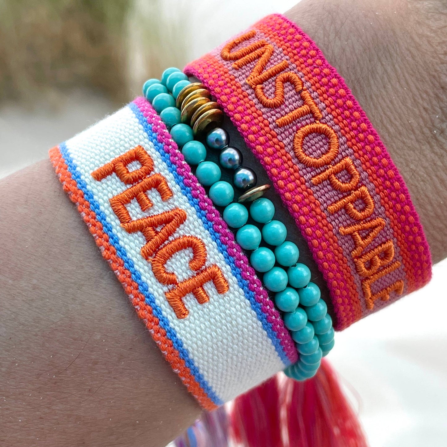 UNSTOPPABLE Statement Armband gewebt, bestickt