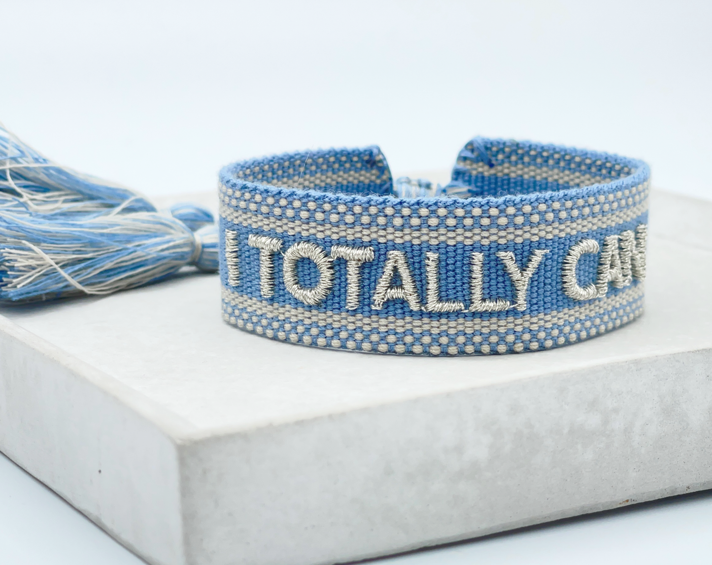 I TOTALLY CAN Statement Armband gewebt, bestickt