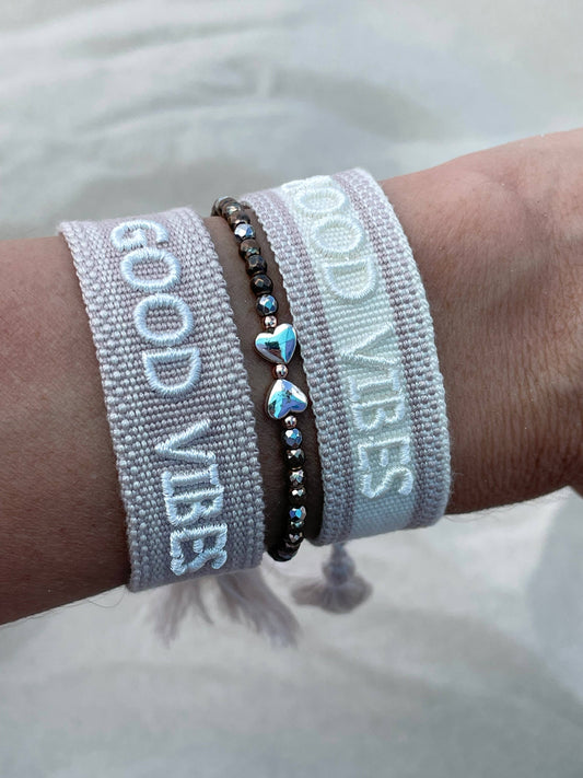 GOOD VIBES Statement Armband gewebt, bestickt